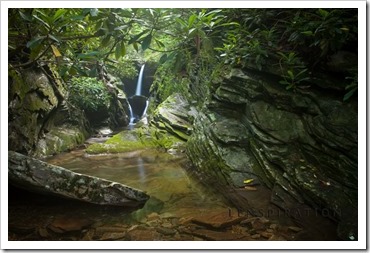 1626_Linville Falls-North Carolina-USA_Canon EOS 5D Mark II, 32 mm, 30.0 sec at f - 13, ISO 100