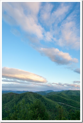0878_Ridgecrest-North Carolina-USA_Canon EOS 5D Mark II, 24 mm, 1-50 sec at f - 7.1, ISO 200