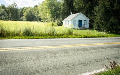 My Obsession With Old Schoolhouses