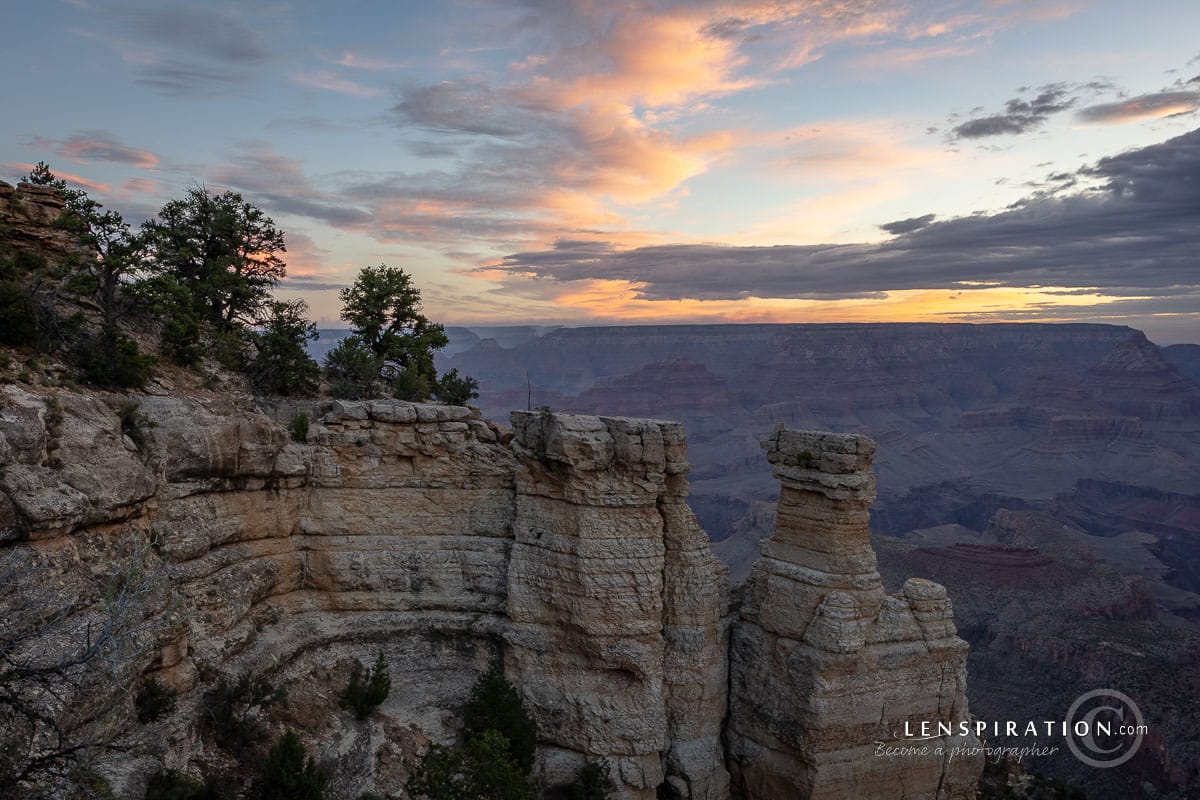 Looking north from an outcropping of rock below the Grandview Point Overlook parking lot